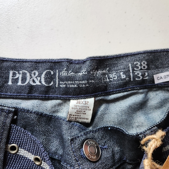 PD&C Men’s Blue Jeans – Size 38x32 – NWT with Belt - Picture 2 of 9